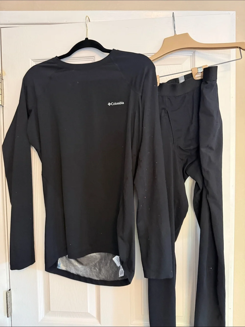 Columbia Men's Base Layer Set - Silver Gray with Black and Blue Trim
